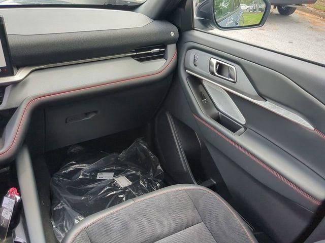 new 2025 Ford Explorer car, priced at $56,319