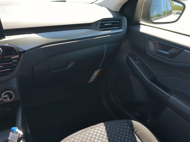 new 2025 Ford Escape car, priced at $26,544
