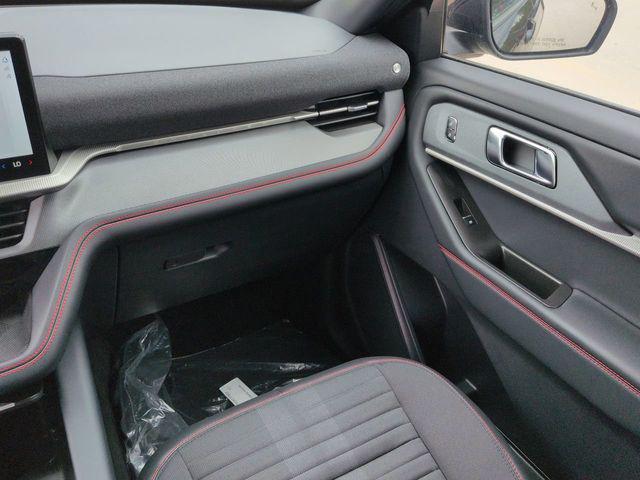 new 2025 Ford Explorer car, priced at $43,179