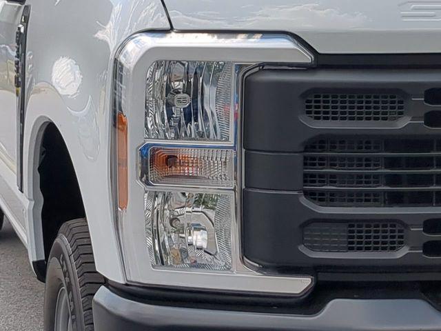 new 2024 Ford F-350 car, priced at $50,889