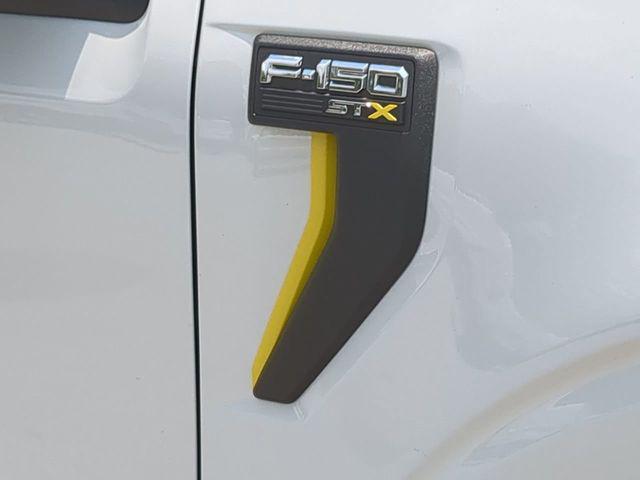 new 2025 Ford F-150 car, priced at $41,678