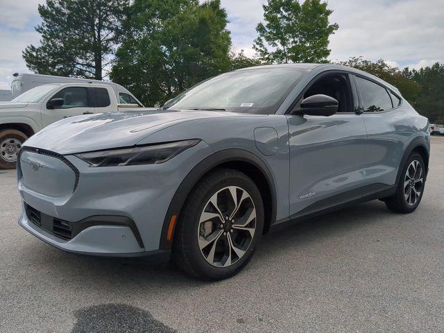 new 2025 Ford Mustang Mach-E car, priced at $39,084