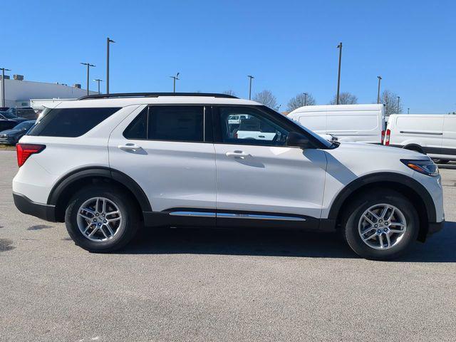 new 2025 Ford Explorer car, priced at $41,764