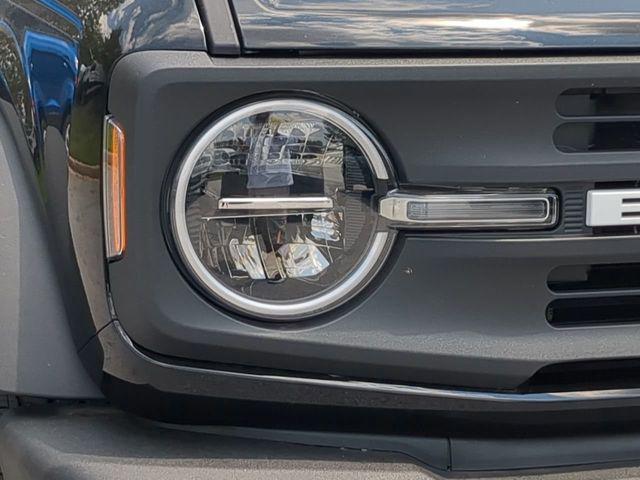new 2025 Ford Bronco car, priced at $40,324