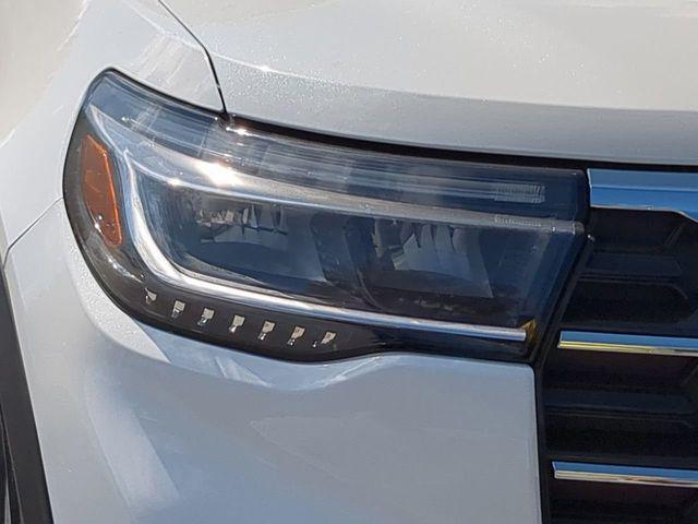 new 2025 Ford Explorer car, priced at $35,144