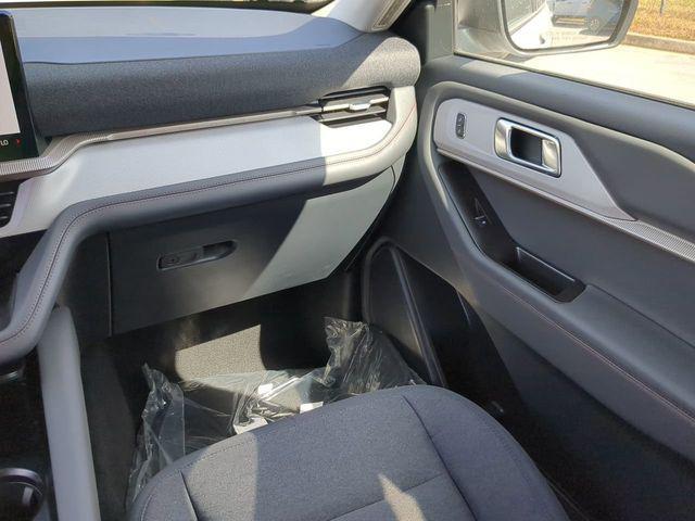new 2025 Ford Explorer car, priced at $35,144