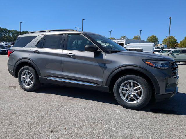 new 2025 Ford Explorer car, priced at $40,709