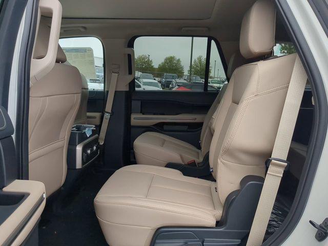 new 2024 Ford Expedition car, priced at $61,094