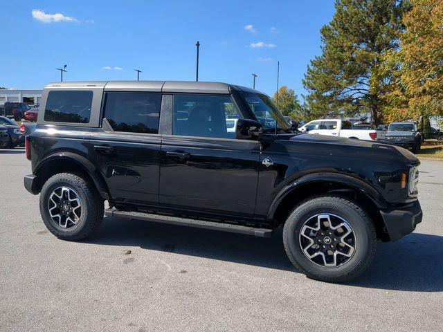 new 2024 Ford Bronco car, priced at $47,274