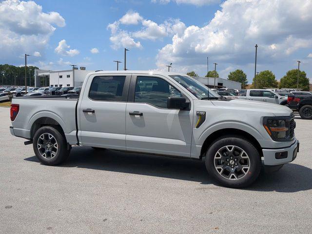 new 2024 Ford F-150 car, priced at $42,744