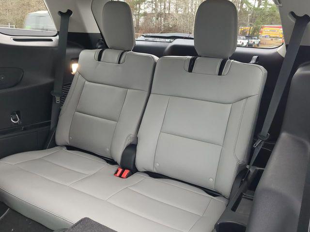 new 2025 Ford Explorer car, priced at $37,809