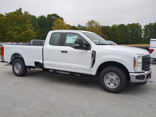 new 2024 Ford F-250 car, priced at $46,754