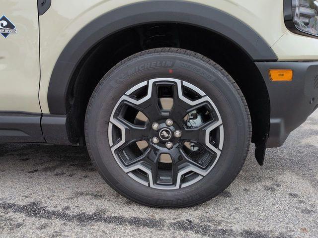 new 2025 Ford Bronco Sport car, priced at $36,379