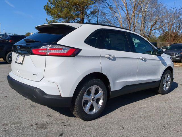 new 2024 Ford Edge car, priced at $30,460