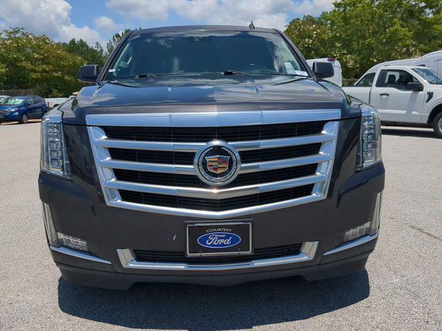 used 2015 Cadillac Escalade car, priced at $22,991
