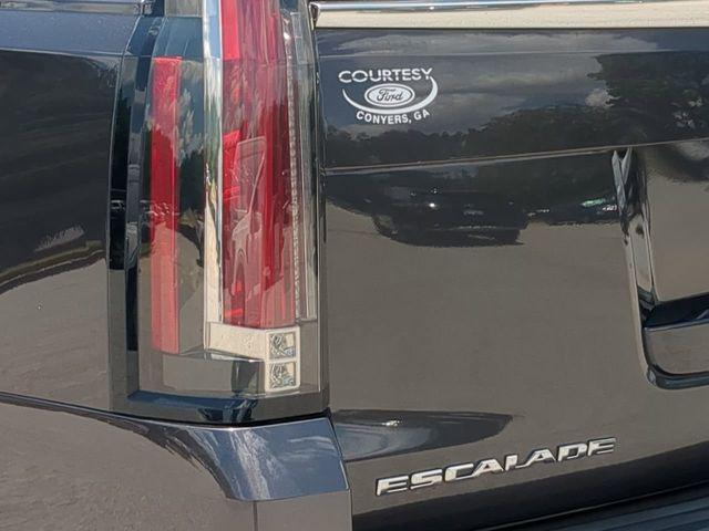 used 2015 Cadillac Escalade car, priced at $22,991