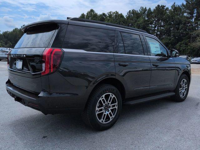 new 2025 Ford Expedition car, priced at $66,724