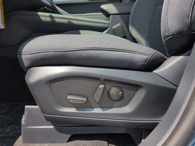 new 2025 Ford Explorer car, priced at $36,239