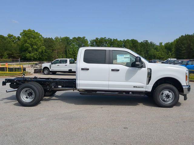 new 2025 Ford F-350 car, priced at $70,519