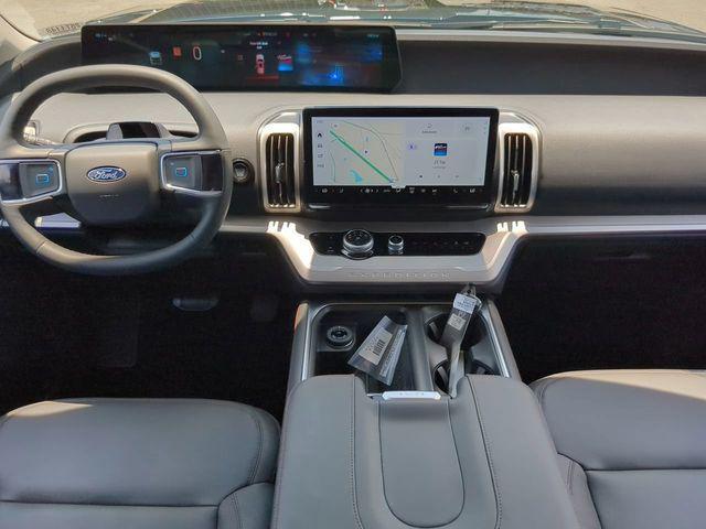 new 2025 Ford Expedition car, priced at $66,799