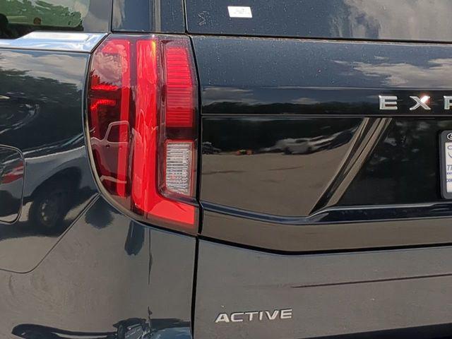 new 2025 Ford Expedition car, priced at $66,799