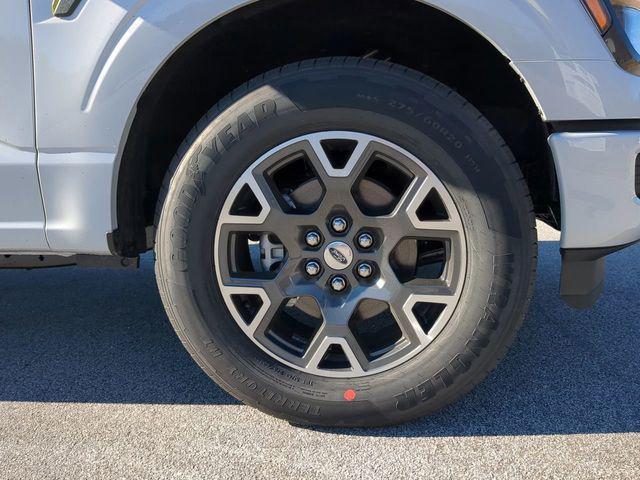 new 2025 Ford F-150 car, priced at $41,478