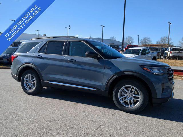 new 2025 Ford Explorer car, priced at $41,804