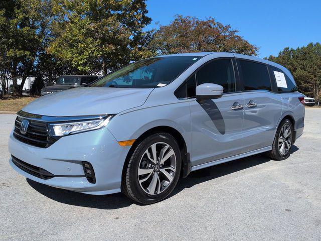 used 2023 Honda Odyssey car, priced at $34,000