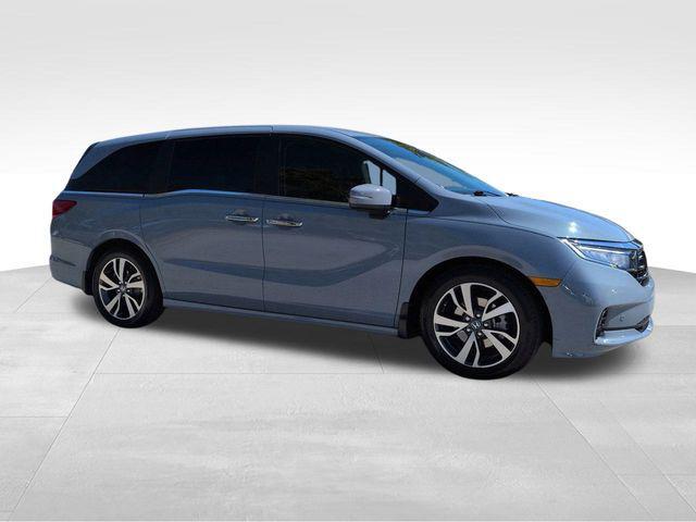 used 2023 Honda Odyssey car, priced at $34,000