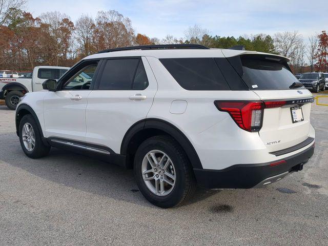 new 2025 Ford Explorer car, priced at $41,604