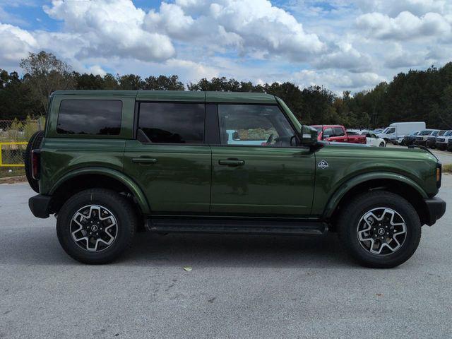 new 2025 Ford Bronco car, priced at $51,244