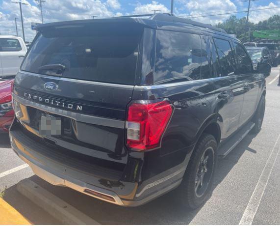 used 2024 Ford Expedition car, priced at $56,756