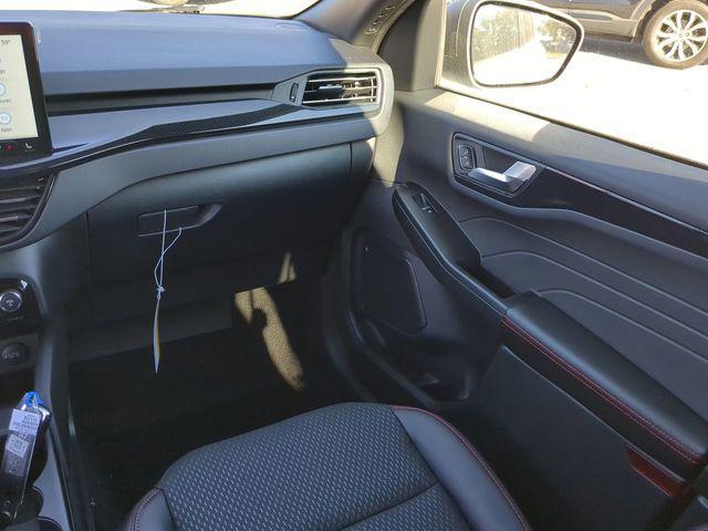 new 2025 Ford Escape car, priced at $25,469