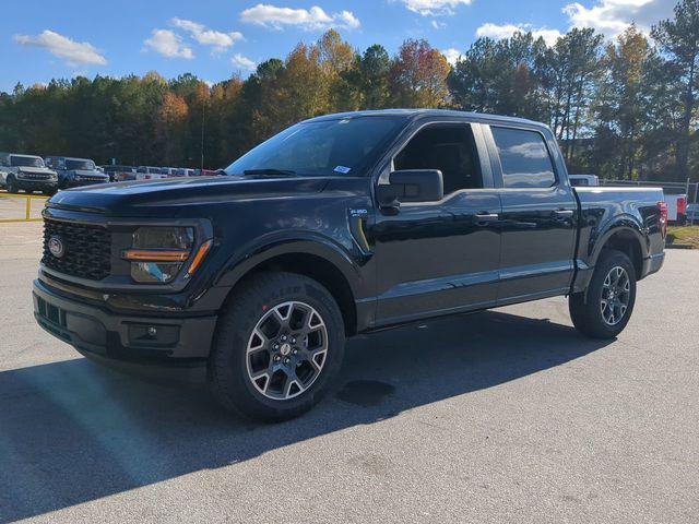 new 2024 Ford F-150 car, priced at $40,399