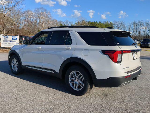 new 2025 Ford Explorer car, priced at $40,604