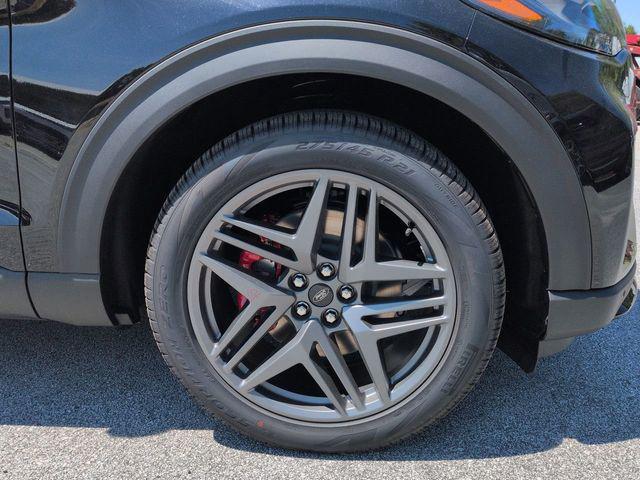 new 2025 Ford Explorer car, priced at $55,954