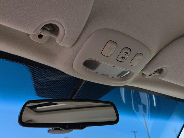 used 2007 Lincoln Town Car car, priced at $11,916