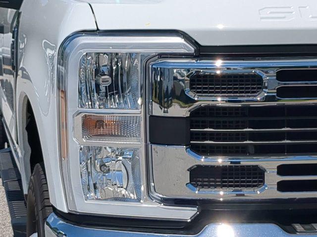 new 2025 Ford F-350 car, priced at $69,019