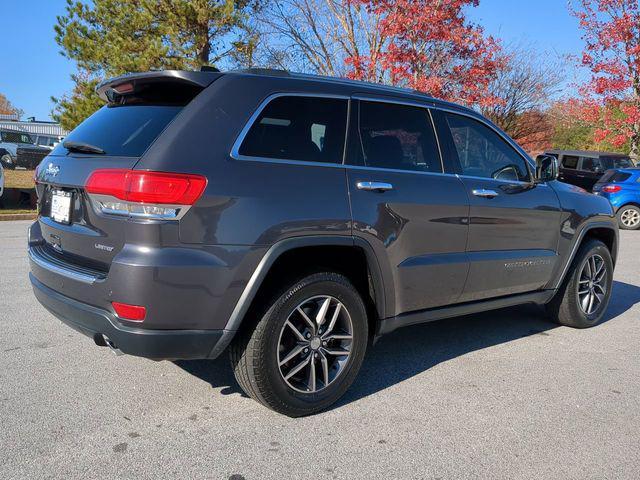 used 2017 Jeep Grand Cherokee car, priced at $12,774