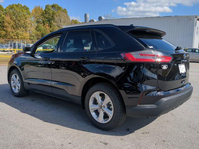 new 2024 Ford Edge car, priced at $30,461