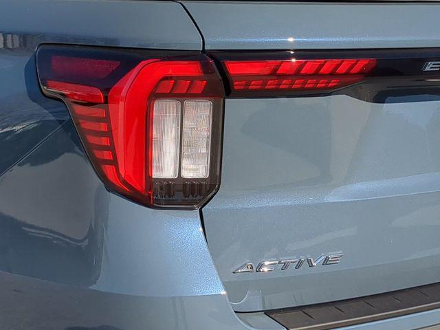 new 2025 Ford Explorer car, priced at $38,304