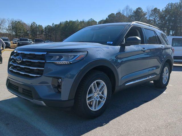 new 2025 Ford Explorer car, priced at $41,304