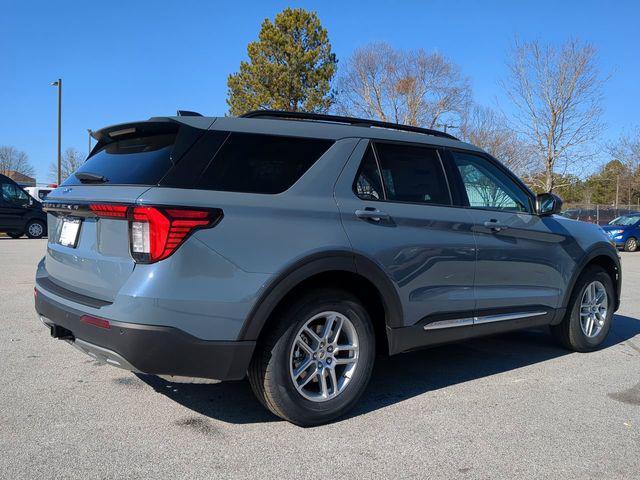 new 2025 Ford Explorer car, priced at $41,304