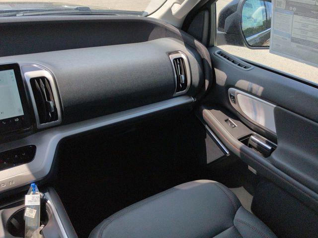new 2025 Ford Expedition Max car, priced at $69,724