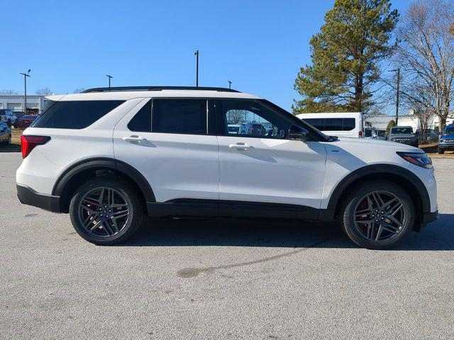 new 2025 Ford Explorer car, priced at $49,549