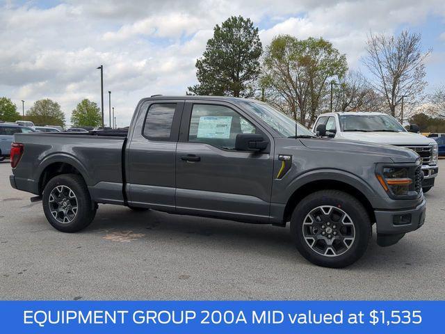 new 2025 Ford F-150 car, priced at $39,813