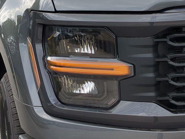 new 2025 Ford F-150 car, priced at $39,813