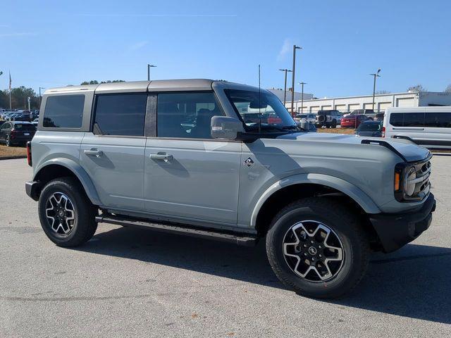 new 2024 Ford Bronco car, priced at $49,999