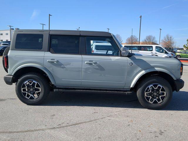 new 2024 Ford Bronco car, priced at $49,999