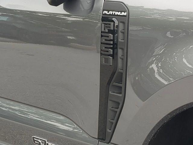 new 2025 Ford F-250 car, priced at $89,943